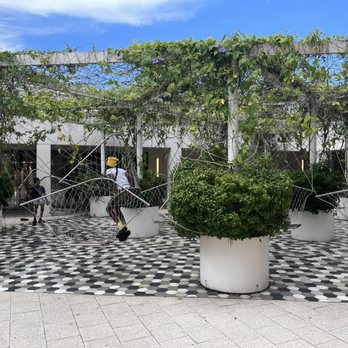 MIA Market - Swings - Food Court Near Me - Miami, Florida MIA Market - Swings - Food Court Near Me - Miami, Florida