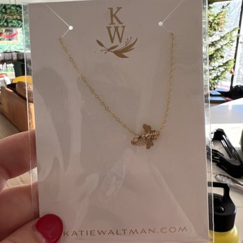 Stay In Bloom - A Kate Waltman necklace - Flowers & Gifts Near Me - Draper, Utah Stay In Bloom - A Kate Waltman necklace - Flowers & Gifts Near Me - Draper, Utah