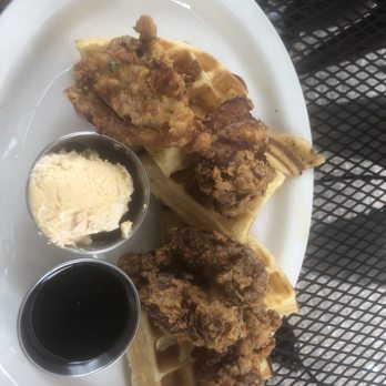 Toast - Fried chicken and waffles - Breakfast & Brunch Near Me - New Orleans, Louisiana