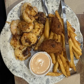 1220 Cafe - Blackened shrimp basket. - Cafes Near Me - Tallassee, Alabama 1220 Cafe - Blackened shrimp basket. - Cafes Near Me - Tallassee, Alabama