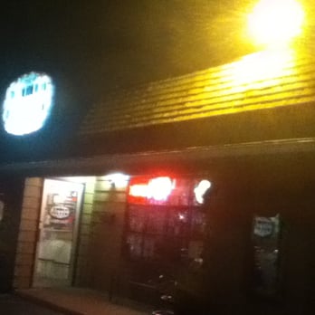 Attic Pizza Parlour - Pizza Near Me - Stoney Creek, Ontario Attic Pizza Parlour - Pizza Near Me - Stoney Creek, Ontario