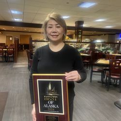 China Lights Oriental Cuisine