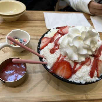 Snow Bliss - Strawberry Bingsu - Asian Fusion Near Me - San Francisco, California Snow Bliss - Strawberry Bingsu - Asian Fusion Near Me - San Francisco, California