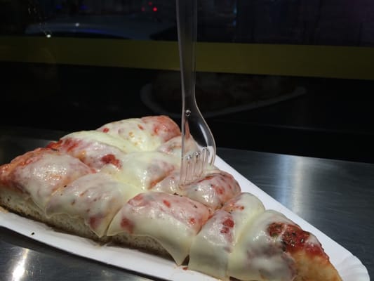 Spontini by null