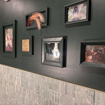Touché French Creole - Bathroom art - Cajun/Creole Near Me - Aurora, Illinois Touché French Creole - Bathroom art - Cajun/Creole Near Me - Aurora, Illinois