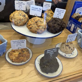 Levain Bakery - Bakeries Near Me - Newport Beach, California Levain Bakery - Bakeries Near Me - Newport Beach, California