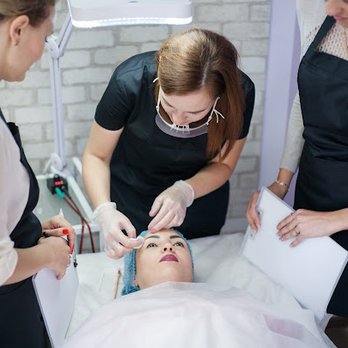 Infinique Skin & Spa - Certification classes for Dermaplaning, eyeliner and microblading - Day Spas Near Me - Appleton, Wisconsin