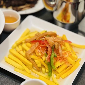 Pho Viet Nam 3969 - a plate of thai food - Vietnamese Near Me - Niagara Falls, Ontario