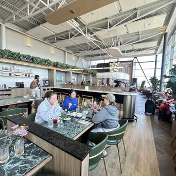 Aspire - Airport Lounges Near Me - Dorval, Quebec Aspire - Airport Lounges Near Me - Dorval, Quebec