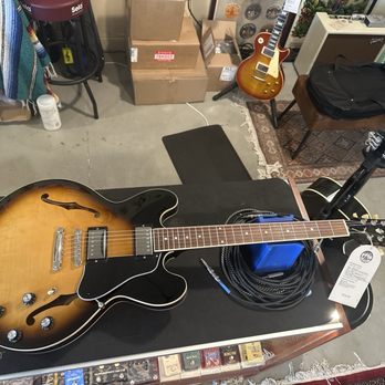 Malibu Music - Musical Instruments & Teachers Near Me - Malibu, California Malibu Music - Musical Instruments & Teachers Near Me - Malibu, California