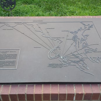 Crain Memorial Welcome Center - Rest Stops Near Me - Newburg, Maryland