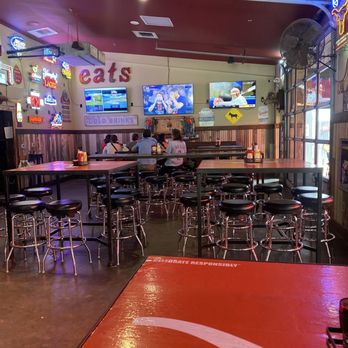 Doc's Backyard Grill - Games - American Near Me - Sunset Valley, Texas