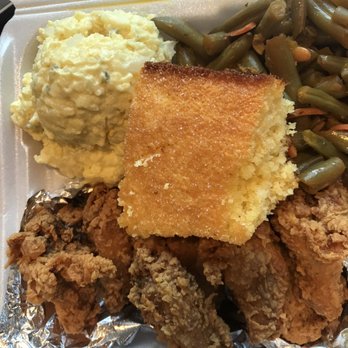 SuggarPlums - Fried chicken, cornbread, potato salad and green beans. - Soul Food Near Me - New Rochelle, New York