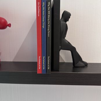 CitizenM San Francisco Union Square - Fun books worth a read - Hotels Near Me - San Francisco, California CitizenM San Francisco Union Square - Fun books worth a read - Hotels Near Me - San Francisco, California