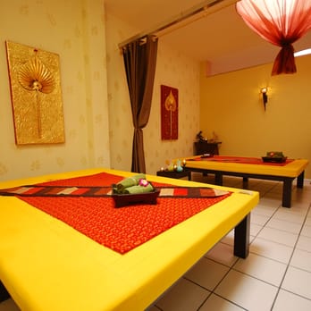 Body & Mind - Thai Massagestudio - Dopple-Liege-Raum I - Massage Near Me - Krefeld, NW Body & Mind - Thai Massagestudio - Dopple-Liege-Raum I - Massage Near Me - Krefeld, NW