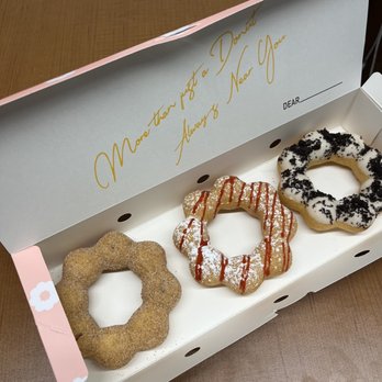 Mochinut - Concord - churro, raspberry funnel cake, and Oreo mochi doughnuts - Donuts Near Me - Concord, California Mochinut - Concord - churro, raspberry funnel cake, and Oreo mochi doughnuts - Donuts Near Me - Concord, California