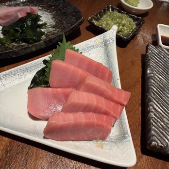 Ootoro Sushi - Tuna Sashimi - Sushi Bars Near Me - Irvine, California Ootoro Sushi - Tuna Sashimi - Sushi Bars Near Me - Irvine, California