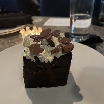 TRIS - Chocolate Cake! Good! - New American Near Me - The Woodlands, Texas TRIS - Chocolate Cake! Good! - New American Near Me - The Woodlands, Texas
