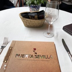 Puerta Sevilla - Beautiful restaurant in San Basilio!