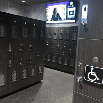 Planet Fitness - Locker room - Gyms Near Me - Mesa, Arizona
