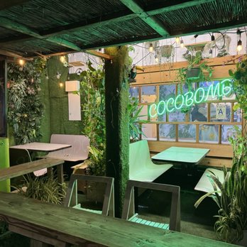Coco Bomb - Super cute outdoor patio - Cafes Near Me - San Diego, California