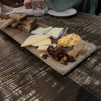 River Roast - Cheese board - American Near Me - Chicago, Illinois River Roast - Cheese board - American Near Me - Chicago, Illinois