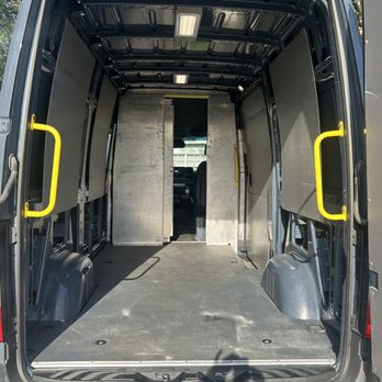 Chuckeeps Delivery - Couriers & Delivery Services Near Me