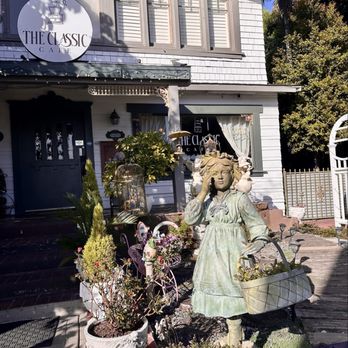 The Classic Cafe - Front - Coffee & Tea Near Me - Fullerton, California