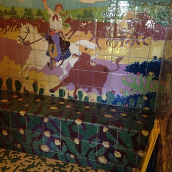 Kenedy County Rest Stop - Really great murals. - Rest Stops Near Me - Sarita, Texas