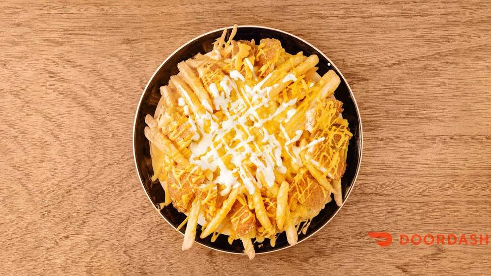 Pasta & Pita Logo