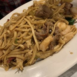 Shrimp lo mein