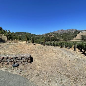 Pine Ridge Vineyards - Wineries Near Me - Napa, California Pine Ridge Vineyards - Wineries Near Me - Napa, California