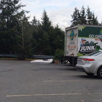 Go Green Haulerz - mattress and other trash left overnight by Go Green Haulerz - Pressure Washers Near Me - Kirkland, Washington Go Green Haulerz - mattress and other trash left overnight by Go Green Haulerz - Pressure Washers Near Me - Kirkland, Washington