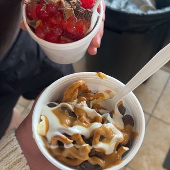 Yogurt Yeti - Ice Cream & Frozen Yogurt Near Me - Saginaw, Michigan Yogurt Yeti - Ice Cream & Frozen Yogurt Near Me - Saginaw, Michigan