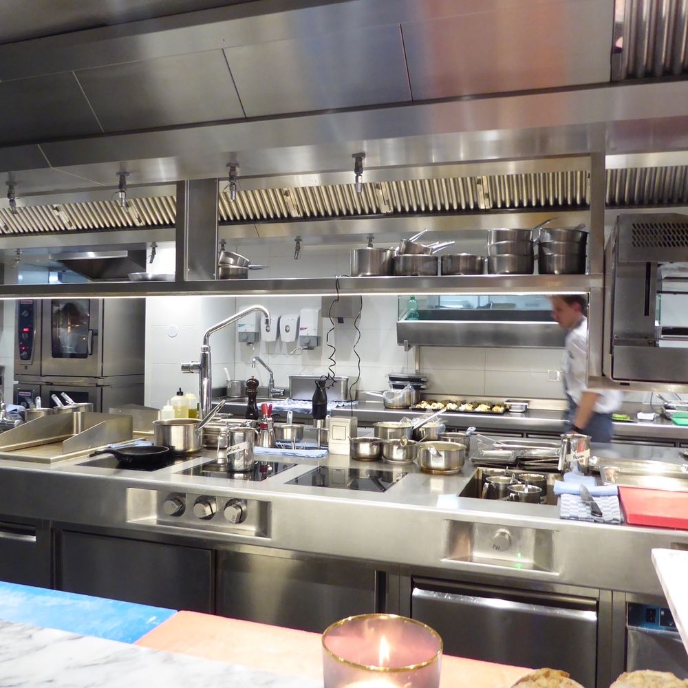 Bridges - Kitchen - Seafood Near Me - Amsterdam, New Hampshire