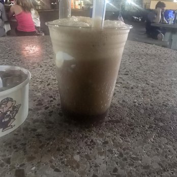 Fritz's Frozen Custard - Root beer float - Ice Cream & Frozen Yogurt Near Me - Valley Park, Missouri