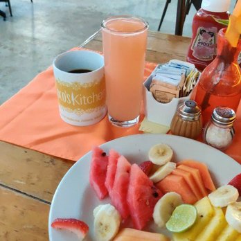 Coco's Kitchen - Fruit plate and grapefruit juice - Breakfast & Brunch Near Me - Puerto Vallarta, JAL