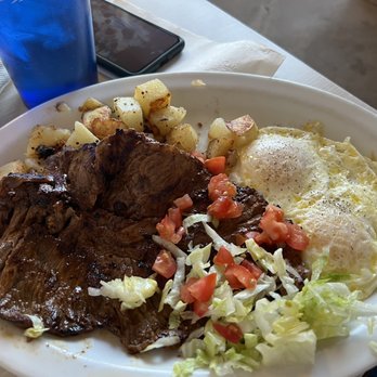 Valentinas - Carne azada con huevo - Mexican Near Me - Santa Fe, New Mexico