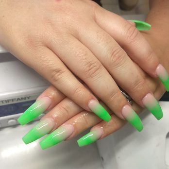 The White Spa Nails - Peter working his magic - Nail Salons Near Me - Mesa, Arizona The White Spa Nails - Peter working his magic - Nail Salons Near Me - Mesa, Arizona