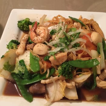 Pho Viet Restaurant - Seafood stir fry with noodles - Vietnamese Near Me - Brandon, Florida Pho Viet Restaurant - Seafood stir fry with noodles - Vietnamese Near Me - Brandon, Florida
