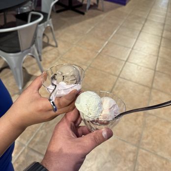 Flavoures - Desserts Near Me - Greensboro, North Carolina Flavoures - Desserts Near Me - Greensboro, North Carolina