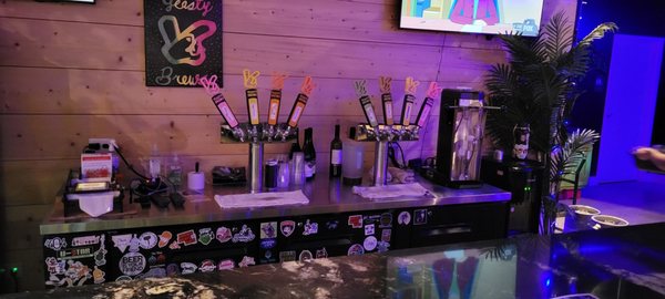 Yeasty Brews Artisanal Beers by null