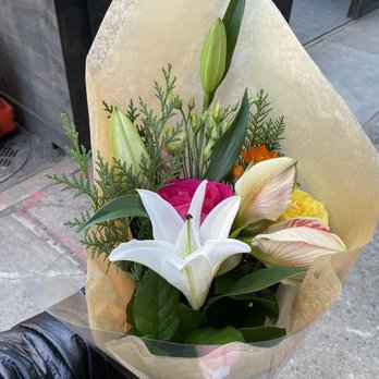 Sunny's Florist - $30 custom made bouquet - Florists Near Me - New York, New York