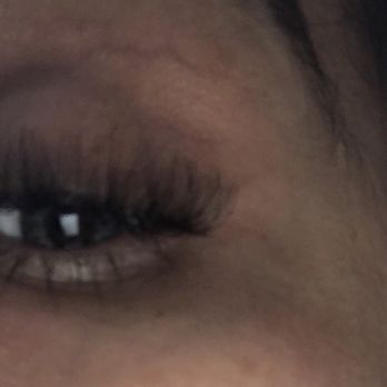lashesbyceeto - The picture is not very clear but my lashes look natural - Eyelash Service Near Me - Walnut, California
