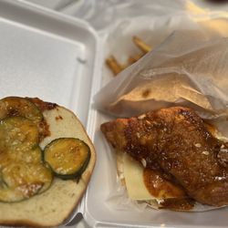 D's Spot - Fish sandwich