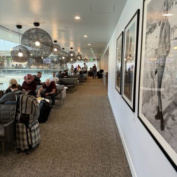 The Centurion Lounge - Airport Lounges Near Me - Denver, Colorado