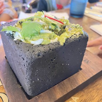 La Más Querida - Guacamole - Mexican Near Me - San Jose, California