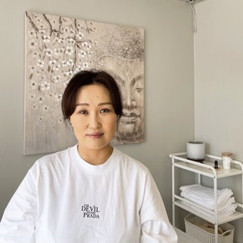 EBL Waxing Room - Waxing Services located in Berkeley - Waxing Near Me - Berkeley, California