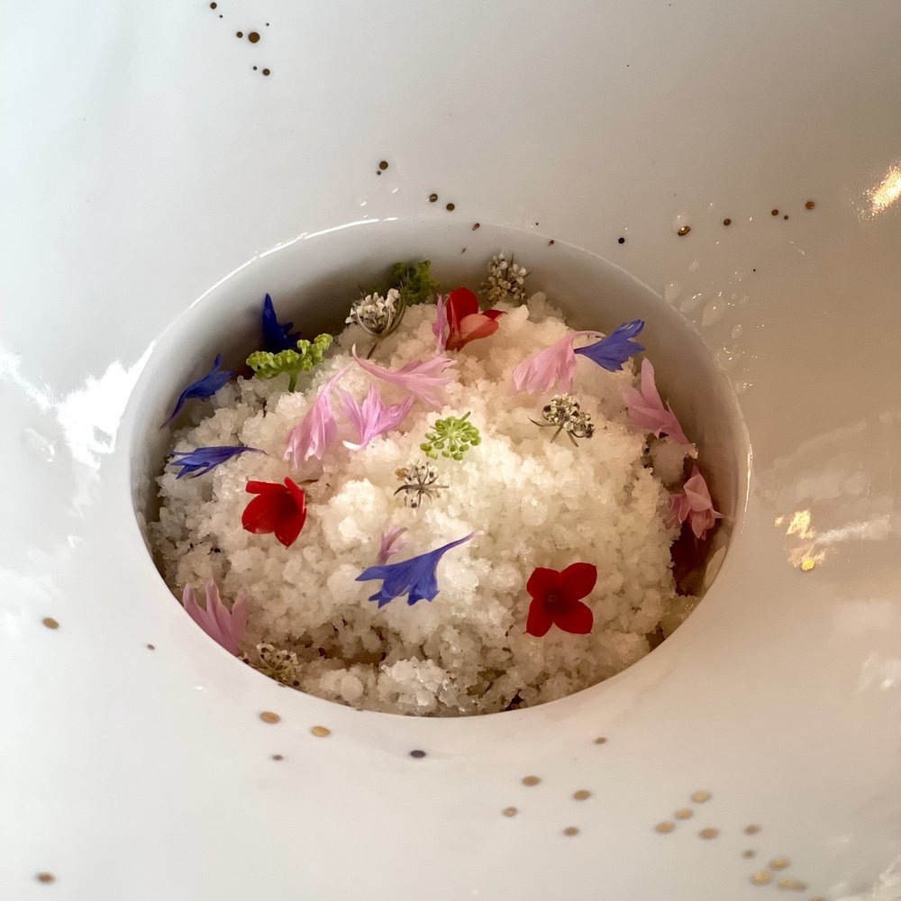 Azurmendi - Tomato palate cleanser - Basque Near Me - Larrabetzu, BI