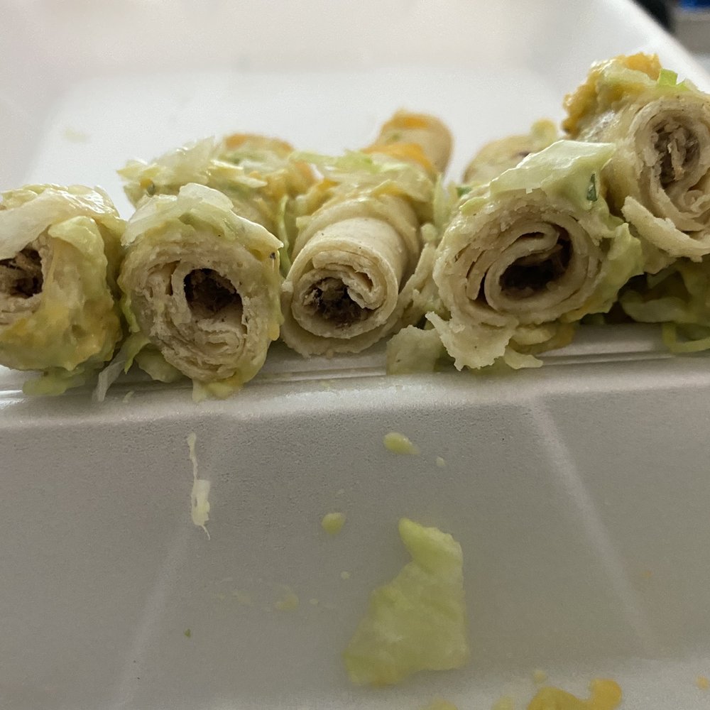 La Posada - Rolled corn tortillas topped w/ guac/cheese/lettuce. - Mexican Near Me - Kennewick, Washington